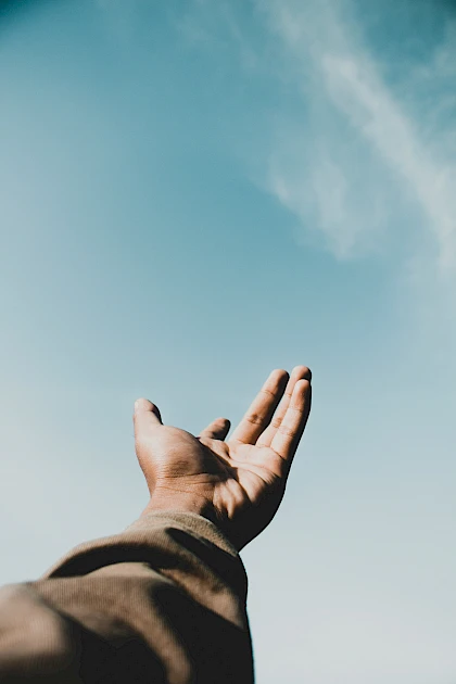 fiqri aziz octavian y8ybd5u r3w unsplash